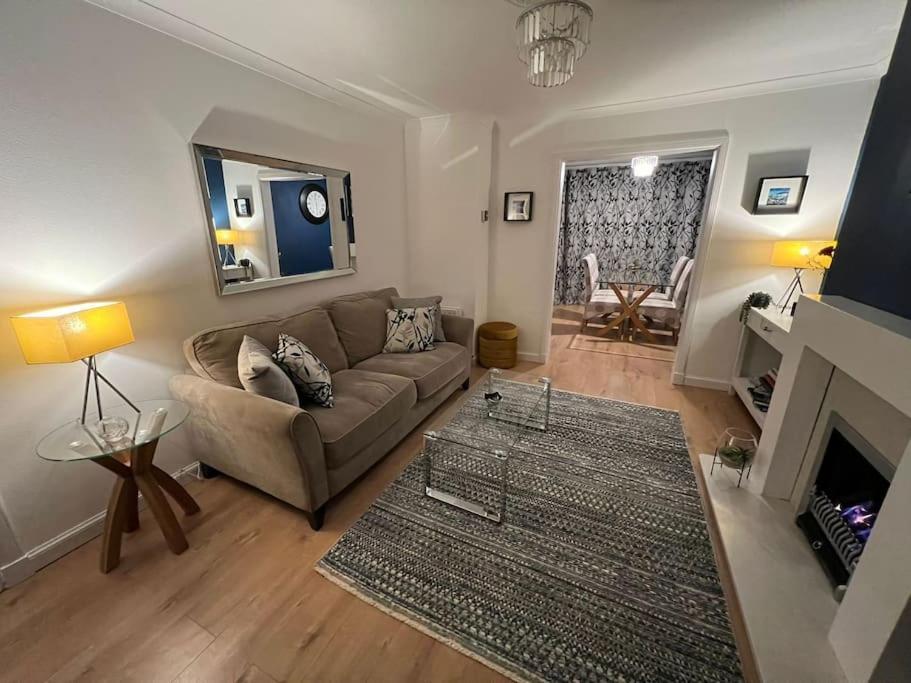 Delightful, Central 3 Bedroom House With Garden & Free Parking Inverness Exterior foto